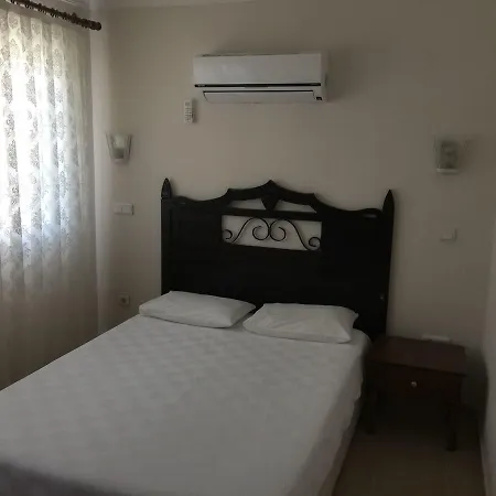 Villa Yanar Villas *
